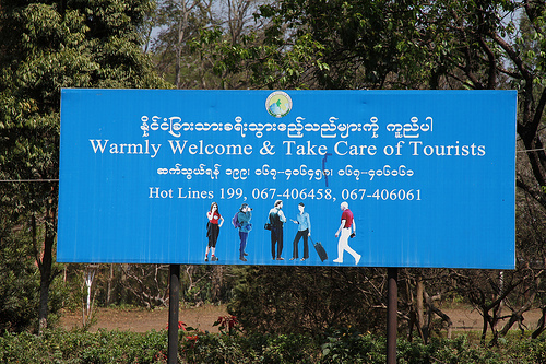 Myanmar_toursist