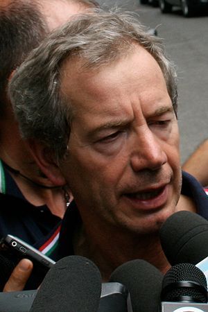 Italiano: Guido Bertolaso a Viareggio in segui...