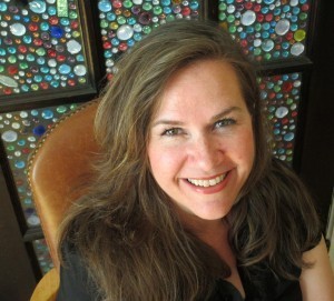 MEDIA KIT Author Photo (1)