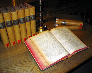 English: A multi-volume Latin dictionary (Egid...
