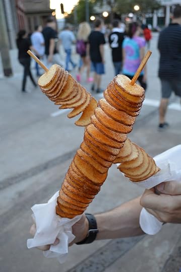 HHN_Snacks_TwistedTaters