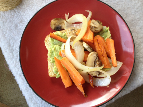 guacamole toast and veggies