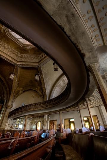 The Woodward Avenue Presbyterian Church is a church in Detroit Michigan. Built in 1911. Photo by Rick Harris on Flickr. | lisanneharris.com