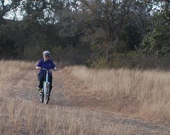EbikeNov_crossing-dry-woods-swale335