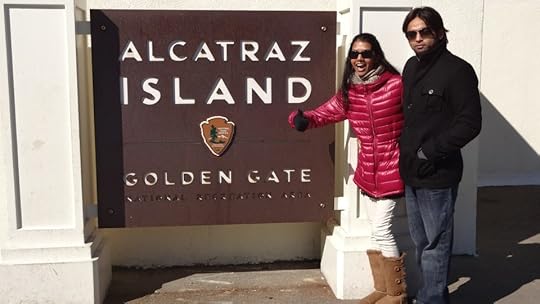 Alcatraz - Thumbs Up!