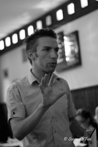 380020_440048126041401_164243038_n