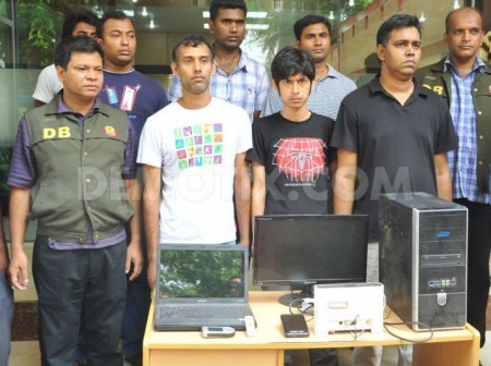 1364913495-three-alleged-antiislamic-bloggers-arrested-in-bangladesh_1928483