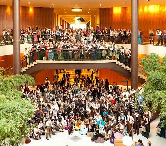 313457_2488058837734_350590108_n