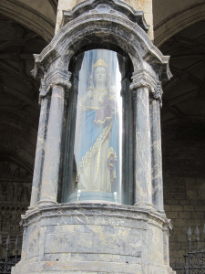 The Virgen Blanca.