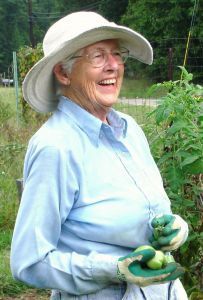 898470_happy_older_woman