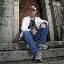 Mark Knight Author Photo