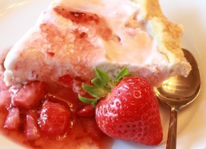 Berry Ice Cream Pie