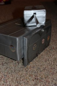 The turret swivels