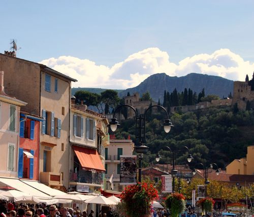 Cassis, France, fishing port, and castle www.french-word-a-day.com (c) Kristin Espinasse