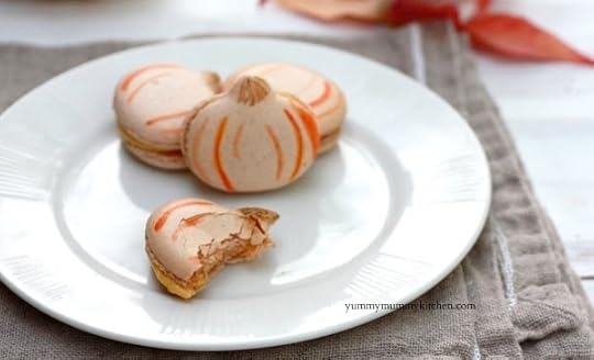 pumpkin macarons