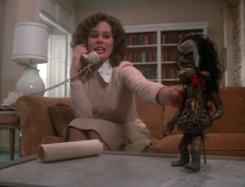 Trilogy-of-Terror-1975-Karen-Black-pic-8