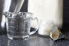 bowl, flour, yeast, salt, water (so easy)