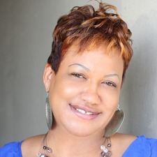 Michelle Robinson Author Photo