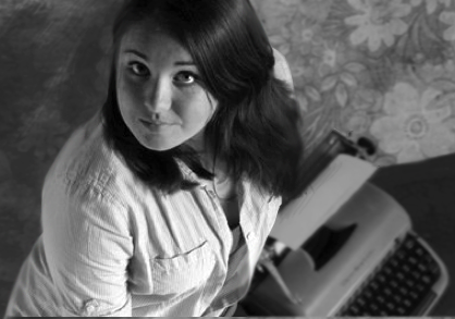 Nicole_Persun_Headshot_sq