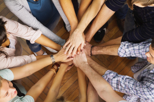 How to Get Rid of Professional Isolation and Loneliness—for Good