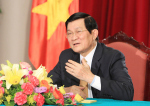 Ch? t?ch nu?c Truong T?n Sang tr? l?i ph?ng v?n các co quan Thôn
