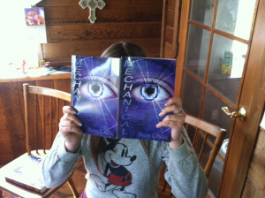 And I just had to do this. Wouldn't I look nice with big blue eyes? ;)