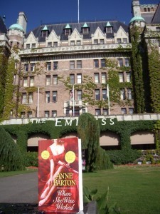 I'd like to have tea here!