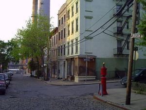 Hudson Ave