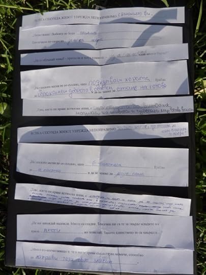 Мисли на писатели, довършени от читатели