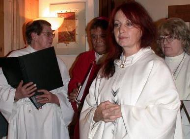 mujeres-sacerdotes copia