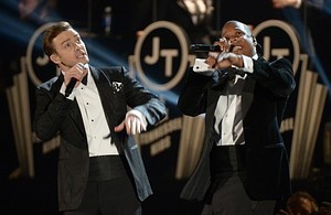 Justin Timberlake and Jay-Z perform at the sta...