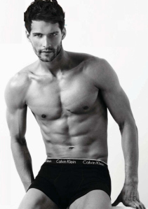 tomas-skoloudik_black