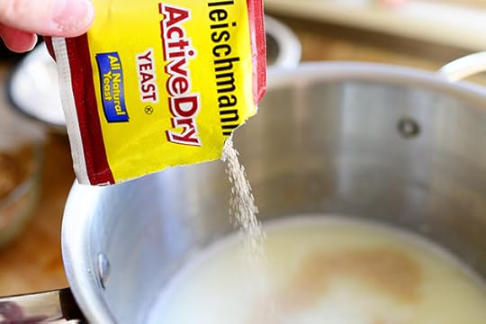 Pumpkin Cinnamon Rolls | The Pioneer Woman