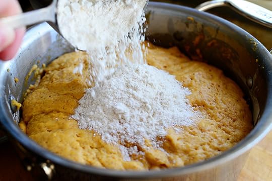 Pumpkin Cinnamon Rolls | The Pioneer Woman