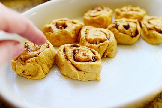 Pumpkin Cinnamon Rolls | The Pioneer Woman
