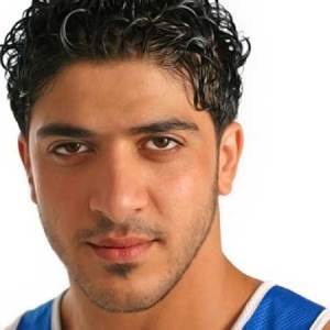 Mens-medium-curly-hair