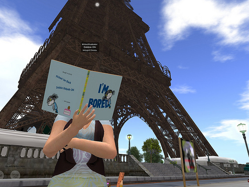 I'M BORED in Paris, France (sort of)