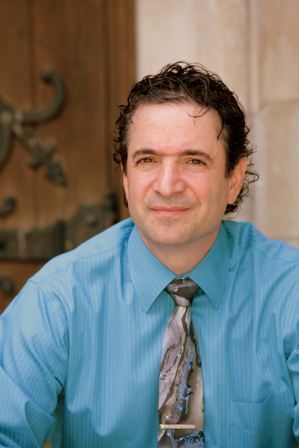 Donald Calvanese, Author of the Carcium trilogy.