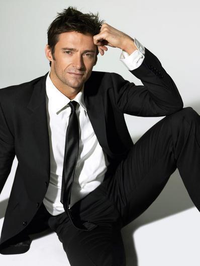 hugh-jackman-sexy-traje