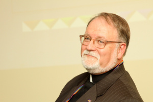 Dr. Stephen V. Sprinkle now blogs for Huffington Post (Keith Tew photo).