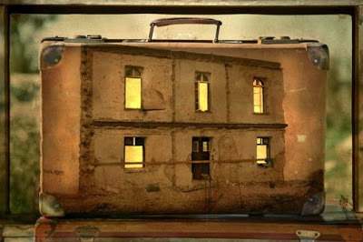 Memory Suitcase, Yuval Yiari