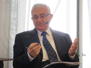 Den korrumperade ex-kommissionären John Dalli bedyrade sin oskuld i Almedalen i somras, inbjuden av anti-snus-lobbyisterna