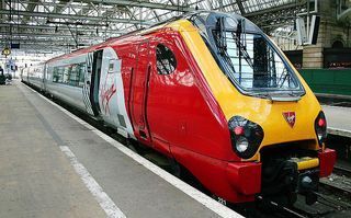 800px-Virgin_trains_221113_glasgow