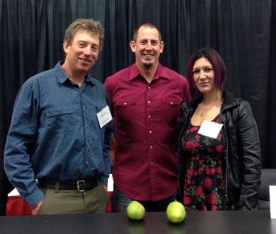 Langdon, at left, Portland forager Dave Barmon, and myself got together at the Wordstock Festival, a literary convention in Portland that happened a few weeks ago, and enjoyed some pawpaw fruits Dave harvested for us from one of his landscaping clients. Pawpaws are very rare in the northwest and this was a treat!