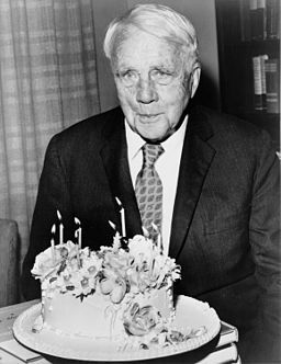 256px-Robert_Frost_NYWTS_5