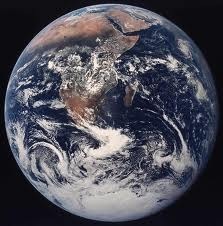 a picture of the earth from space 