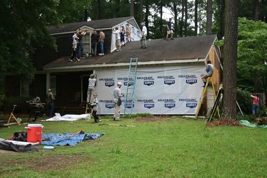 Lots of folks on the roof and front
