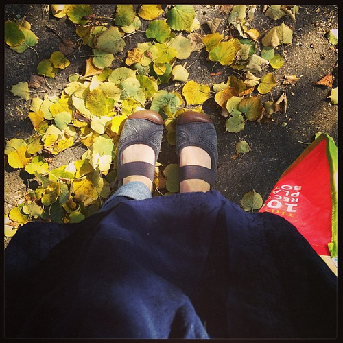 Morning walk to cafe. Loving the start of #autumn. #favoritetimeofyear