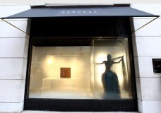 10242013-barneys-newyork.JPG_full_600