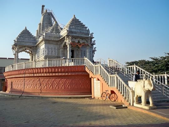 vadecom jain temple